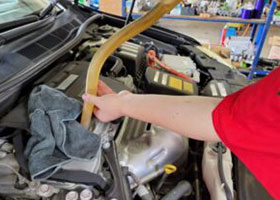 車検前のセルフチェック1・エンジンオイル交換