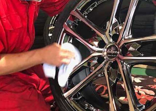 ホイールコーティングのメリットメリット5選！種類や施工方法も解説