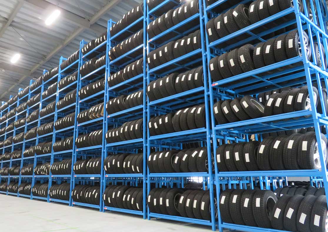 タイヤ保管サービスとは？おすすめ点や料金をご紹介